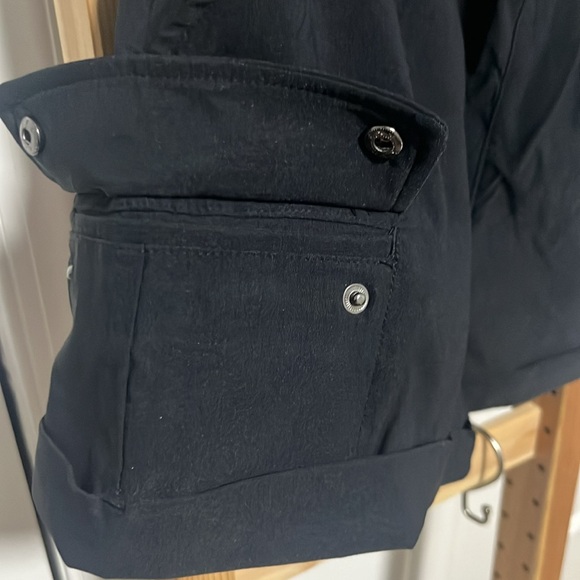 Mondetta High Waist Explore Short (black) - Picture 7 of 10